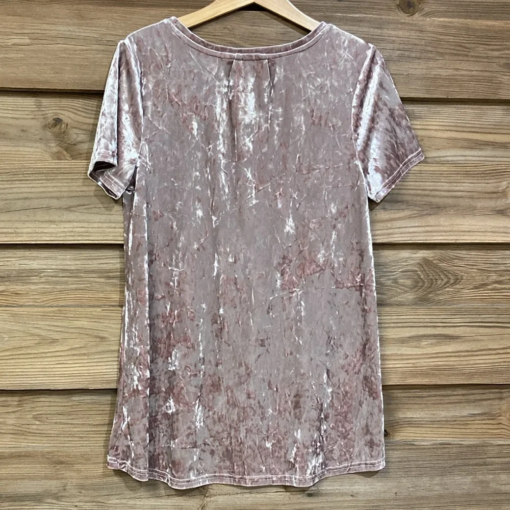 Spring + Mercer Velvet Tee - Picture 5 of 5